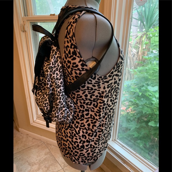 Duo In the Jungle Top - Picture 6 of 7